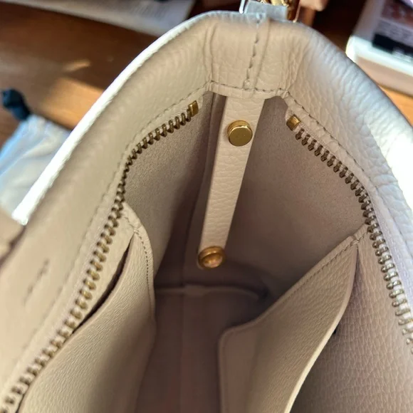 CUYANA Mini Easy Zipper Tote in Ecru - Picture 7 of 14